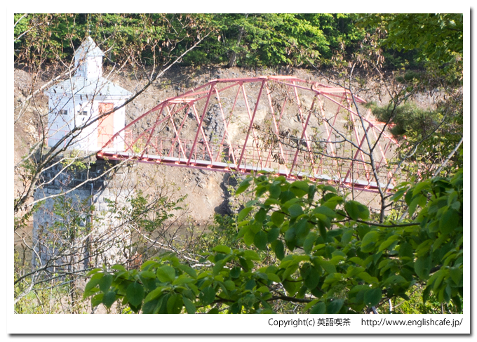 奥沢ダムの取水塔をアップ（北海道小樽市）