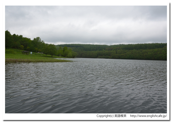 佐幌ダム、佐幌ダムのダム公園から湖の奥側（北海道新得町）