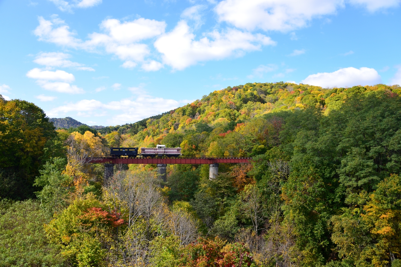 旧三井芦別鉄道炭山川橋梁（北海道芦別市）